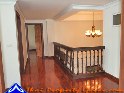 Penthouse in Ploenchit 
