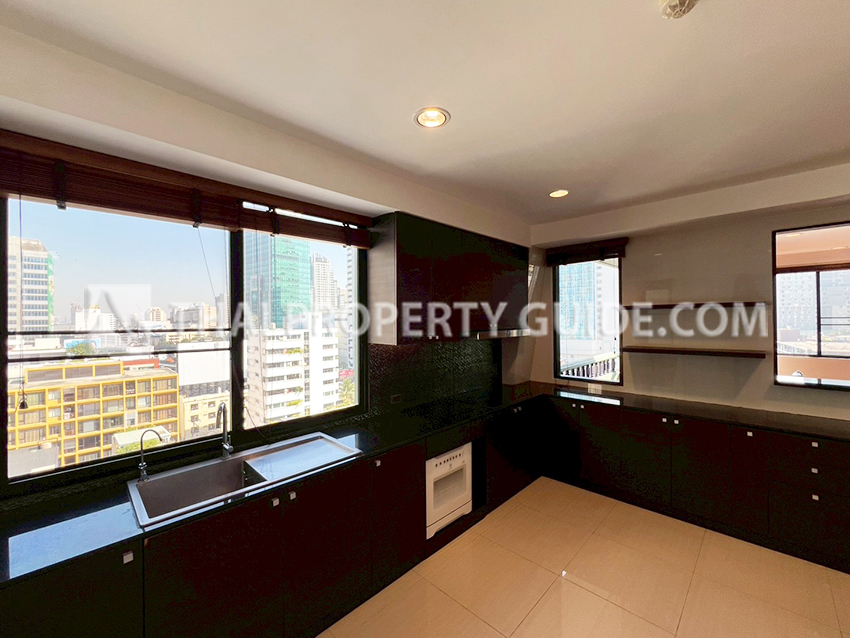 Penthouse in Ploenchit 