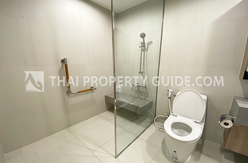 Service Apartment in Chaengwattana 