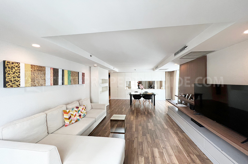 Service Apartment in Ploenchit 