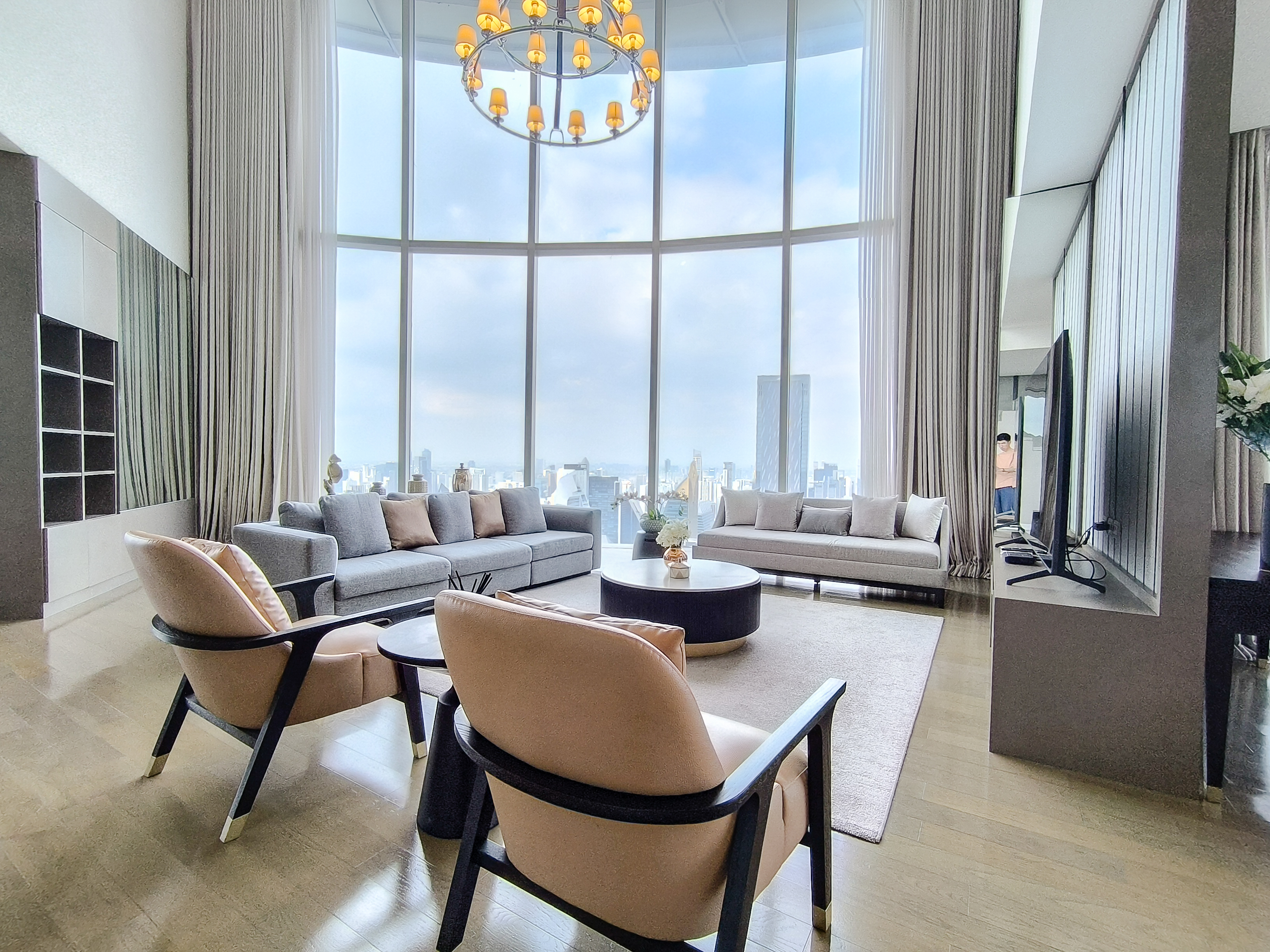 Service Apartment in Ploenchit