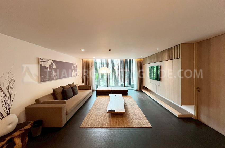 Service Apartment in Sukhumvit