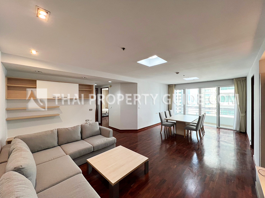 Service Apartment in Sukhumvit