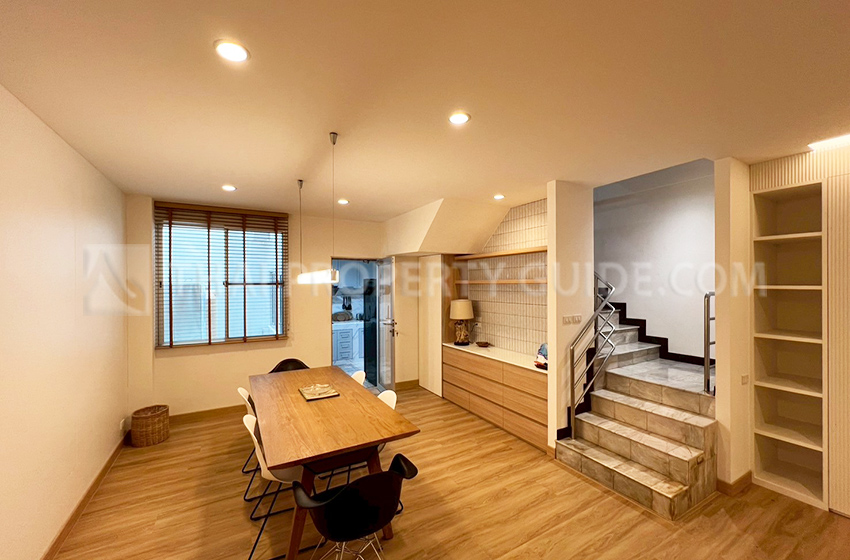 Townhouse in Sukhumvit 