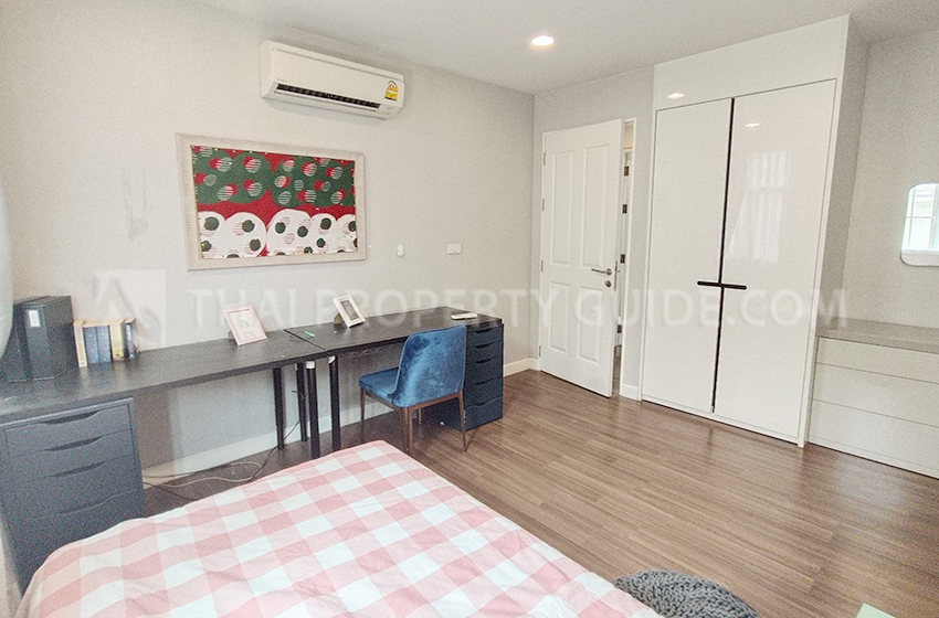 Townhouse in Sukhumvit 
